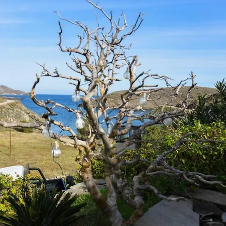 Niloya Kythnos 펜션