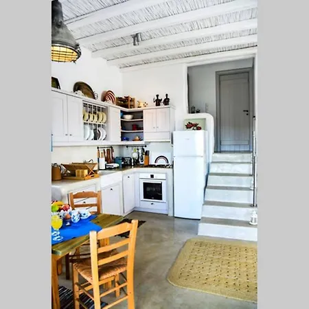 펜션 Niloya Kythnos *