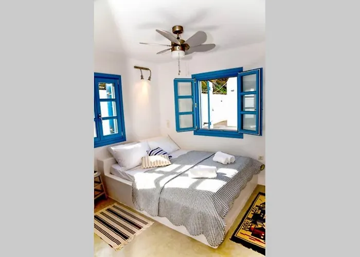 بيت للعطل Niloya Kythnos *