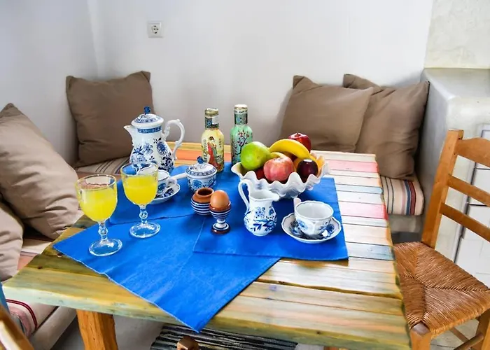 Niloya Kythnos بيت للعطل *