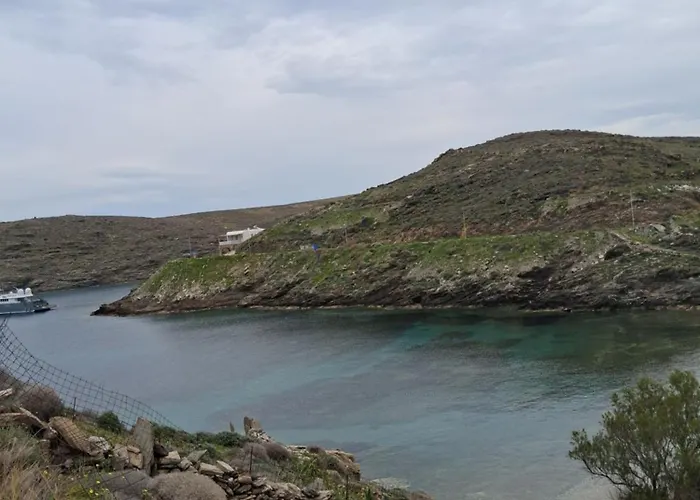 Niloya Kythnos بيت للعطل *